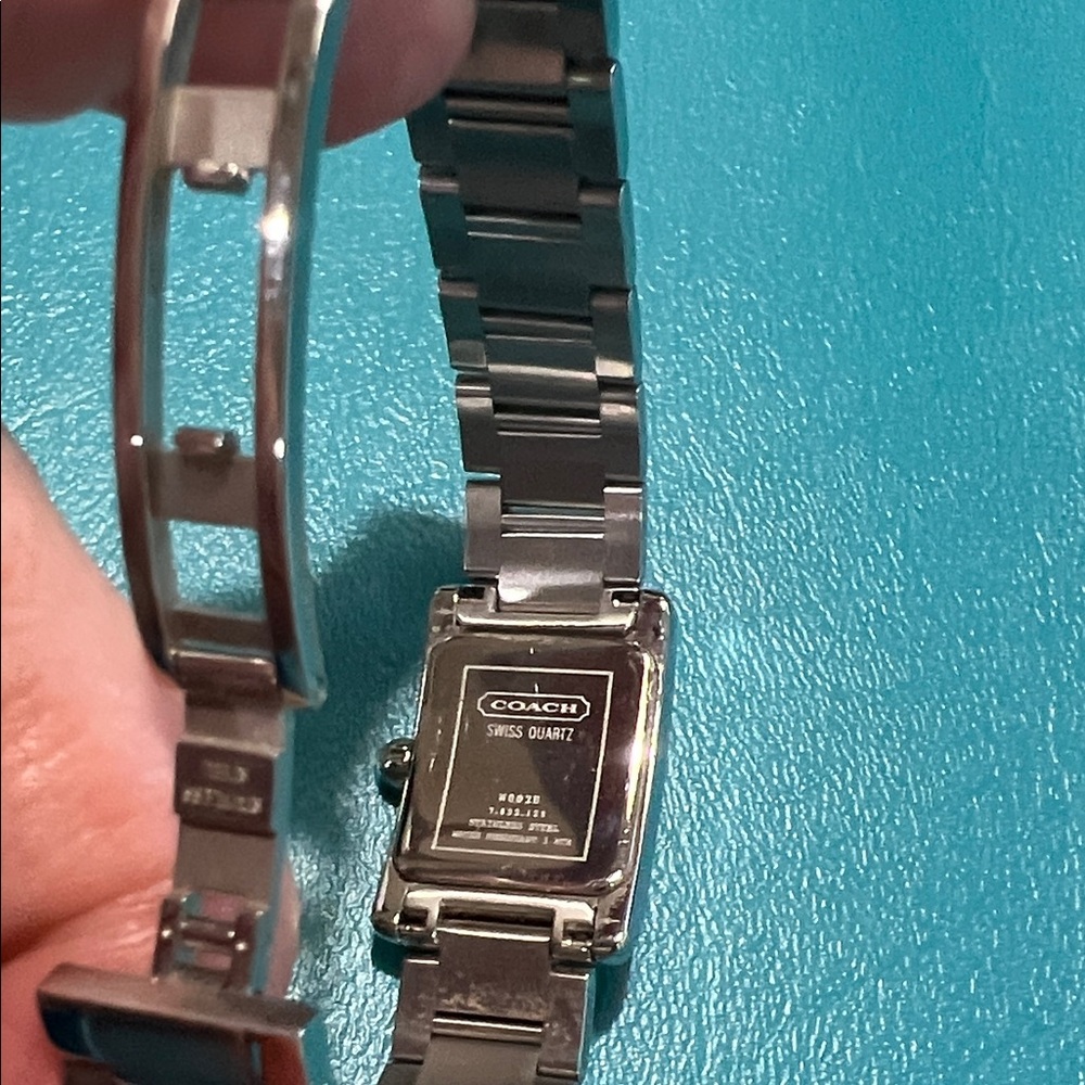 Coach Silver Women's Watch with easy to read numerals - Picture 5 of 5